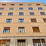 Neverin Luxury Apartments-private Garage Apartament