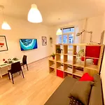 Residence Neverin Luxury Apartments-Private Garage Apartment
