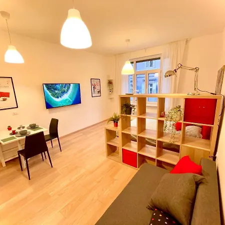 Neverin Luxury Apartments-private Garage Daire