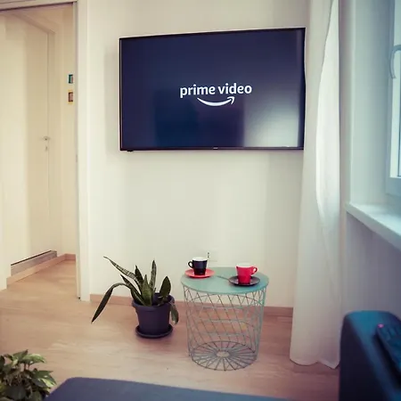 Neverin Luxury Apartments-private Garage * Trieste