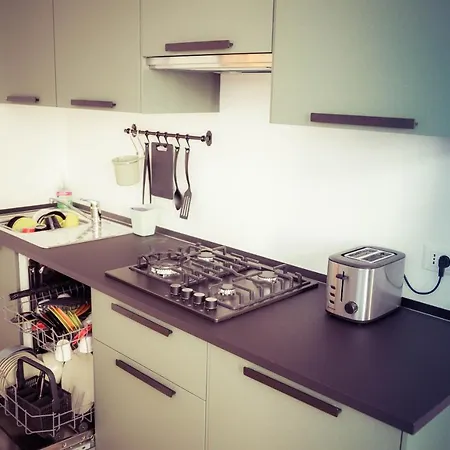 Neverin Luxury Apartments-private Garage *