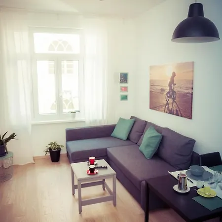 Neverin Luxury Apartments-private Garage