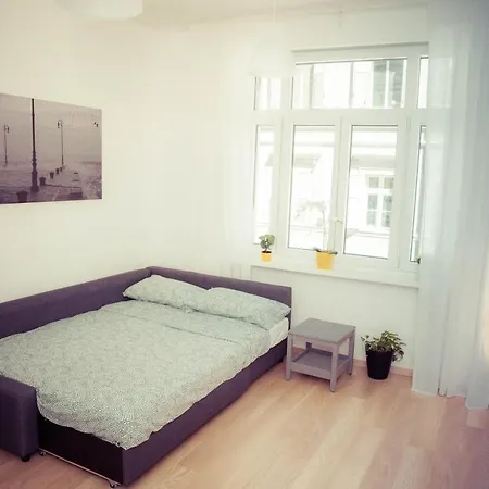 Residence Neverin City Center With Garage Near Piazza Unita & Train Station شقة *