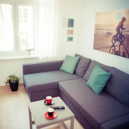 Residence Neverin City Center With Garage Near Piazza Unita & Train Station