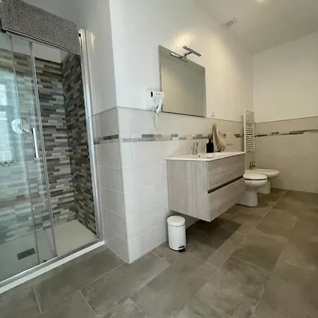Neverin Luxury Apartments-private Garage Daire Trieste