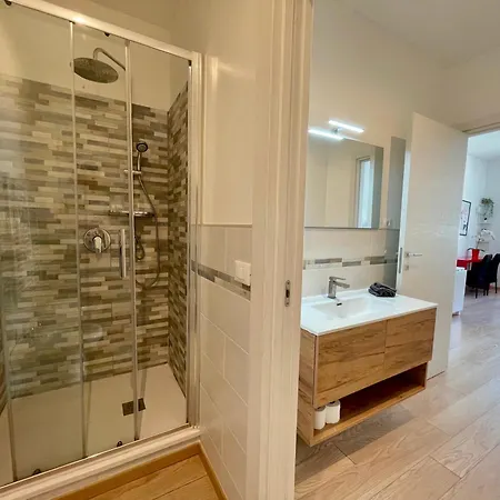 Neverin Luxury Apartments-private Garage * トリエステ