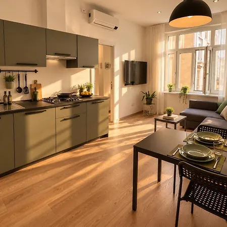 Neverin Luxury Apartments-private Garage Τεργέστη