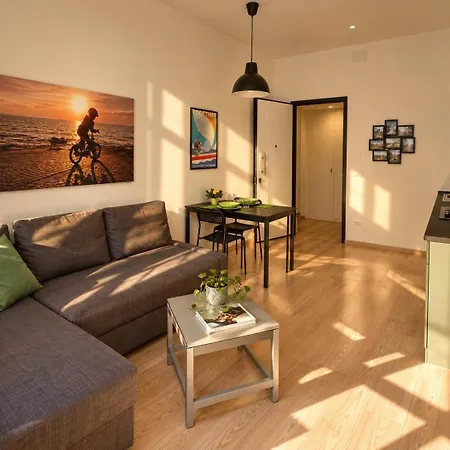 Neverin Luxury Apartments-private Garage Appartamento Trieste