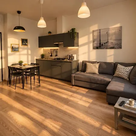 Neverin Luxury Apartments-private Garage Appartamento