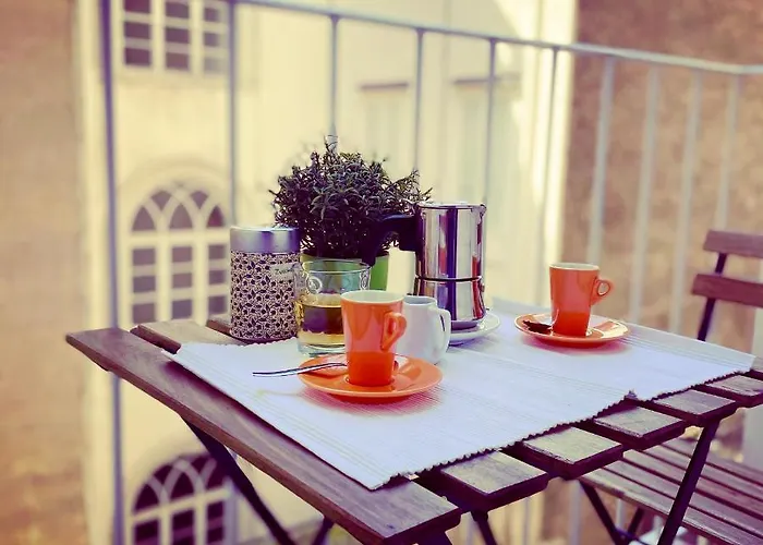 Residence Neverin Luxury-Apartments with Garage- close to Piazza Unità&Train Station * Trieste