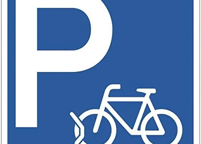 Apartment Neverin Center With Garage Near Piazza Unita & Train Station Trieste