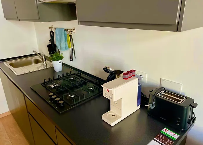 Residence Neverin Luxury-Apartments with Garage- close to Piazza Unità&Train Station Appartement *